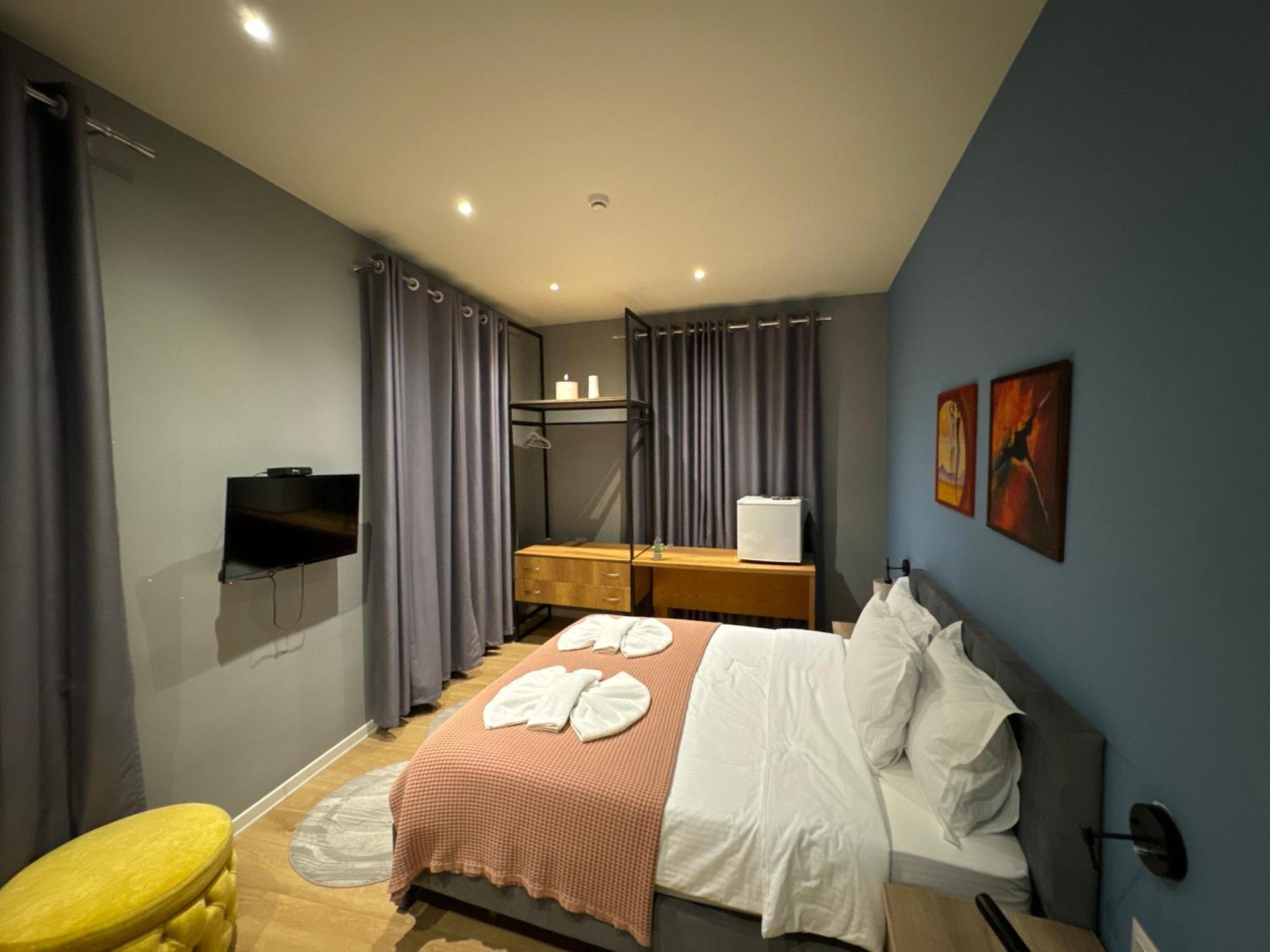 Hotel Tirona Τίρανα Εξωτερικό φωτογραφία