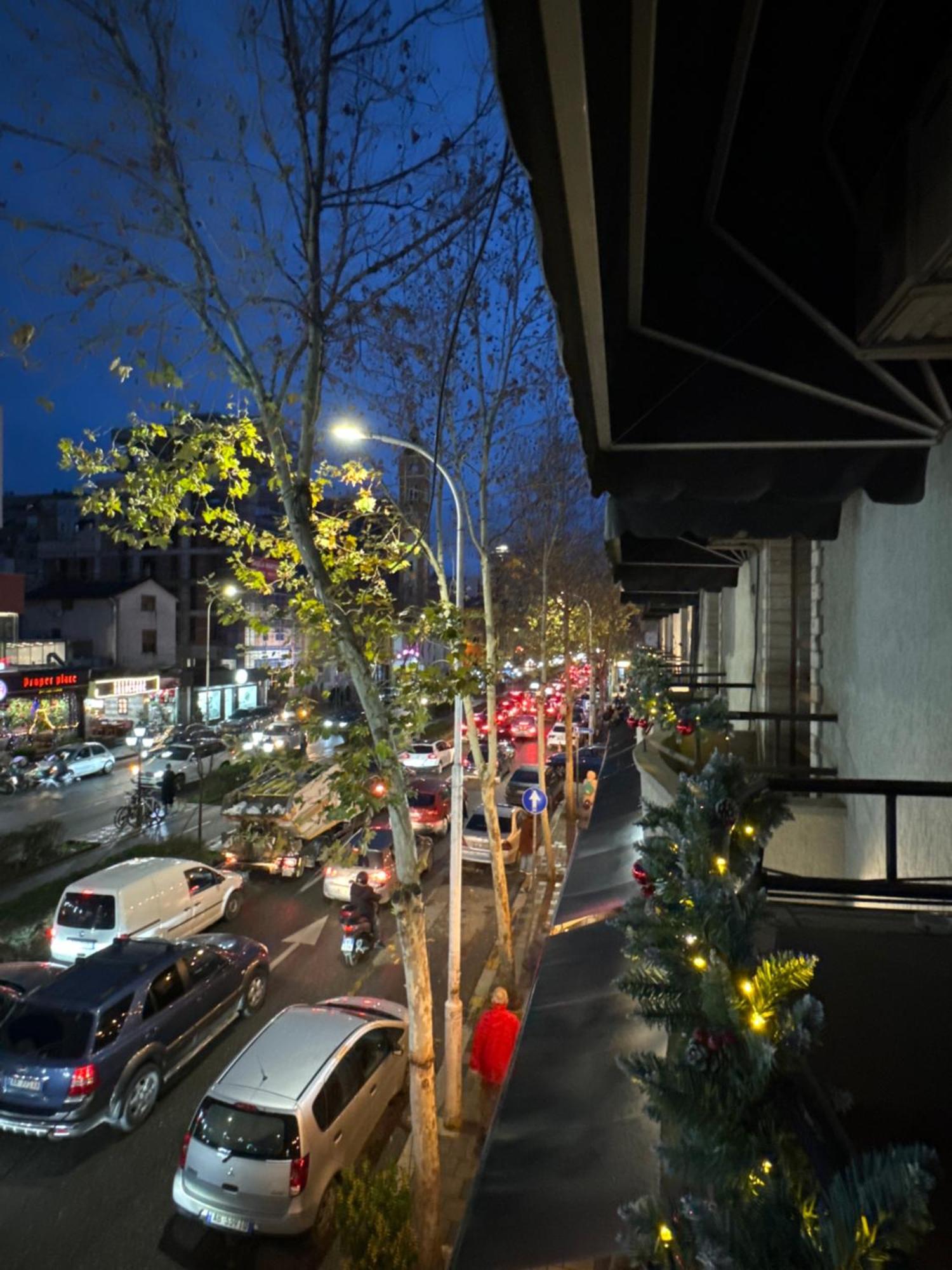 Hotel Tirona Τίρανα Εξωτερικό φωτογραφία