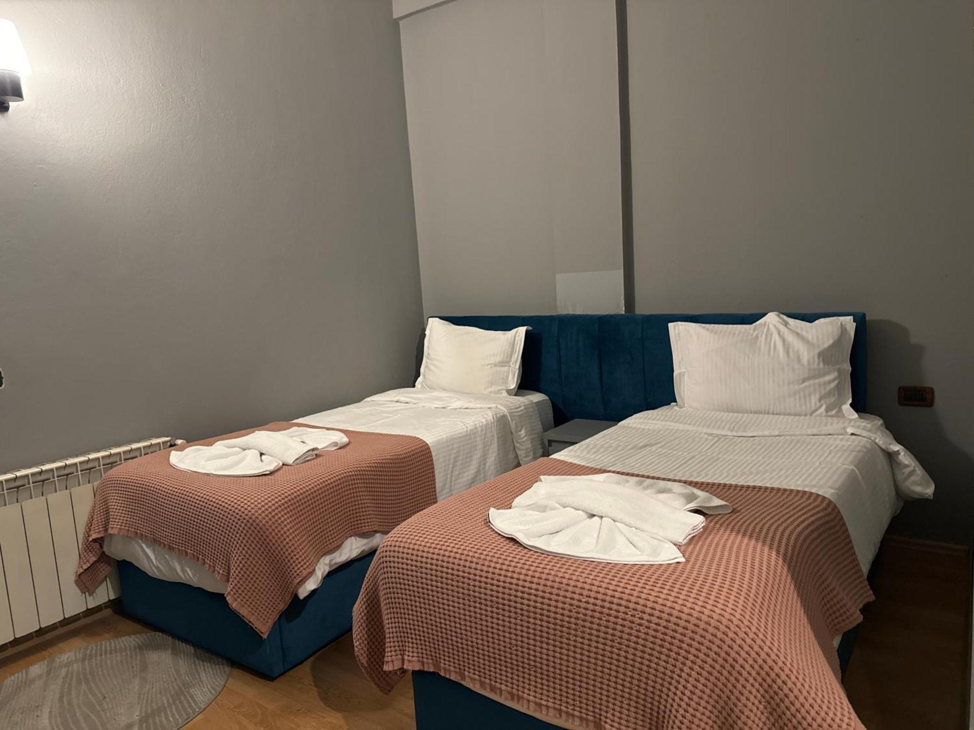 Hotel Tirona Τίρανα Εξωτερικό φωτογραφία
