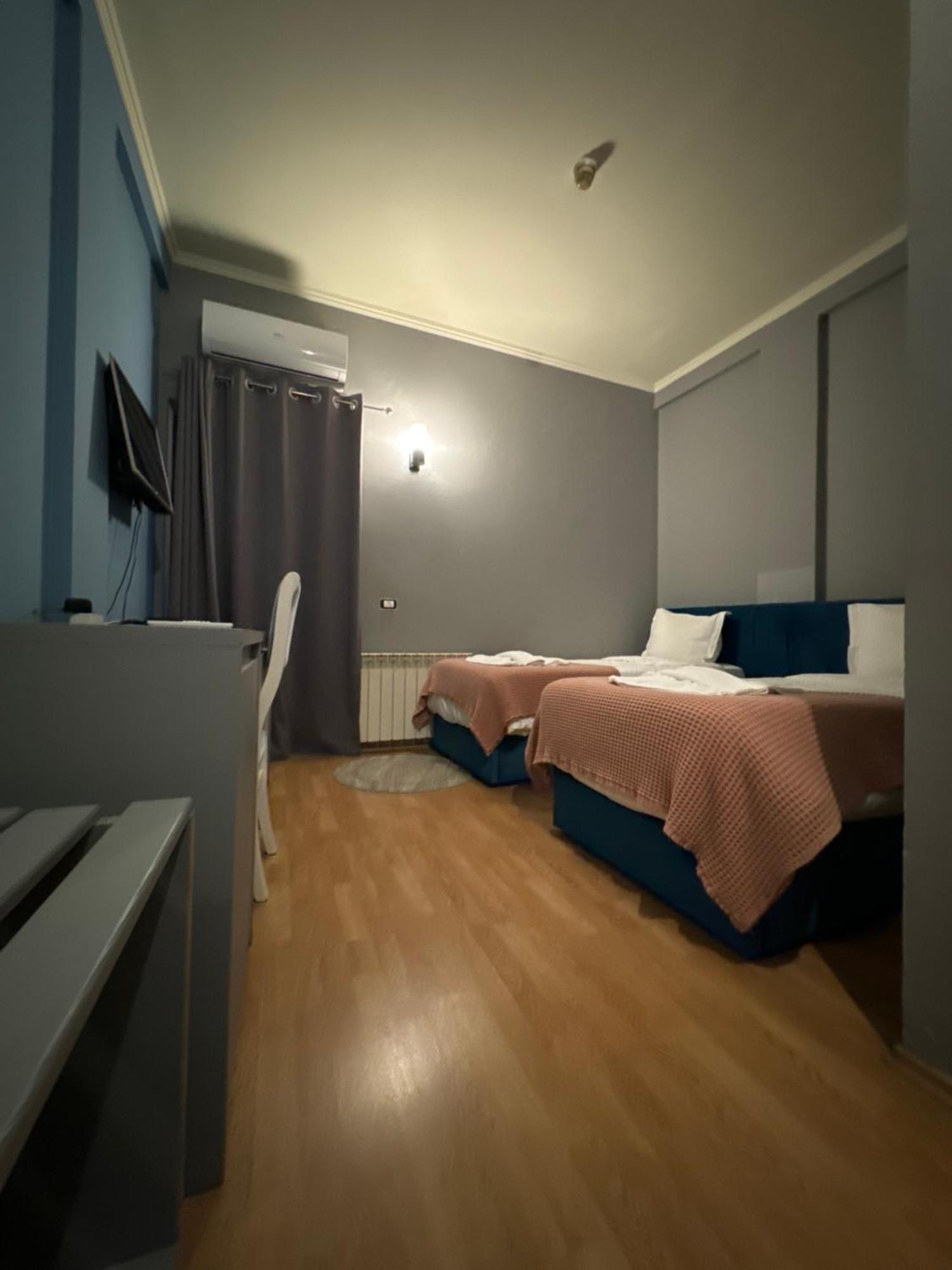 Hotel Tirona Τίρανα Εξωτερικό φωτογραφία