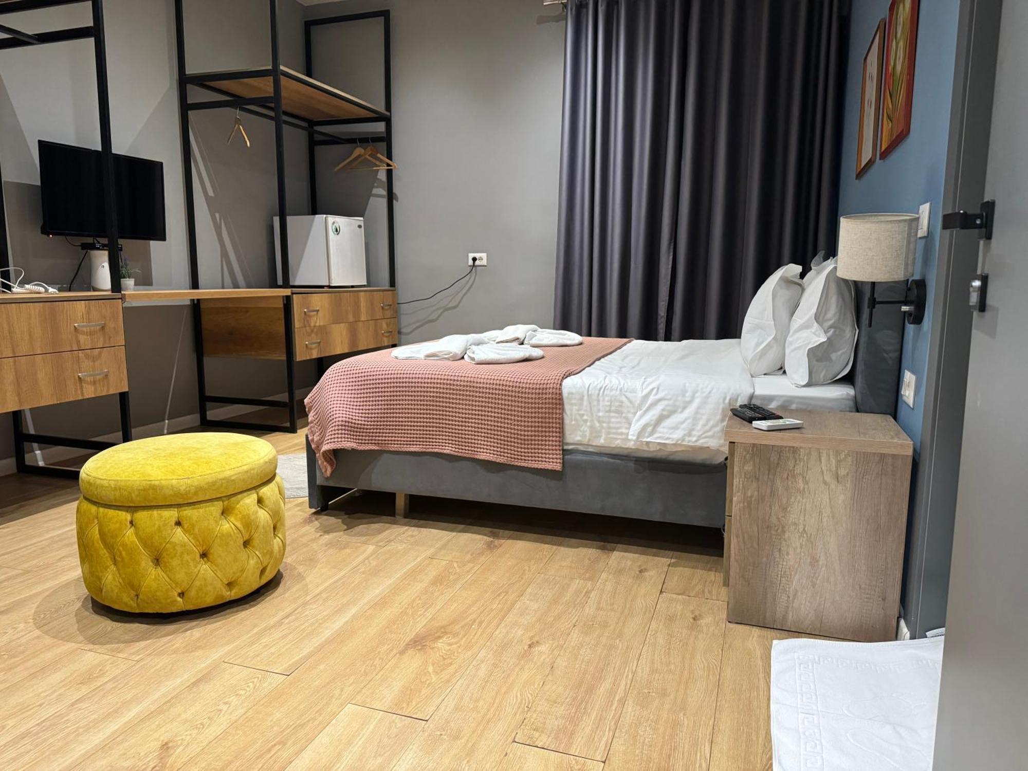 Hotel Tirona Τίρανα Εξωτερικό φωτογραφία