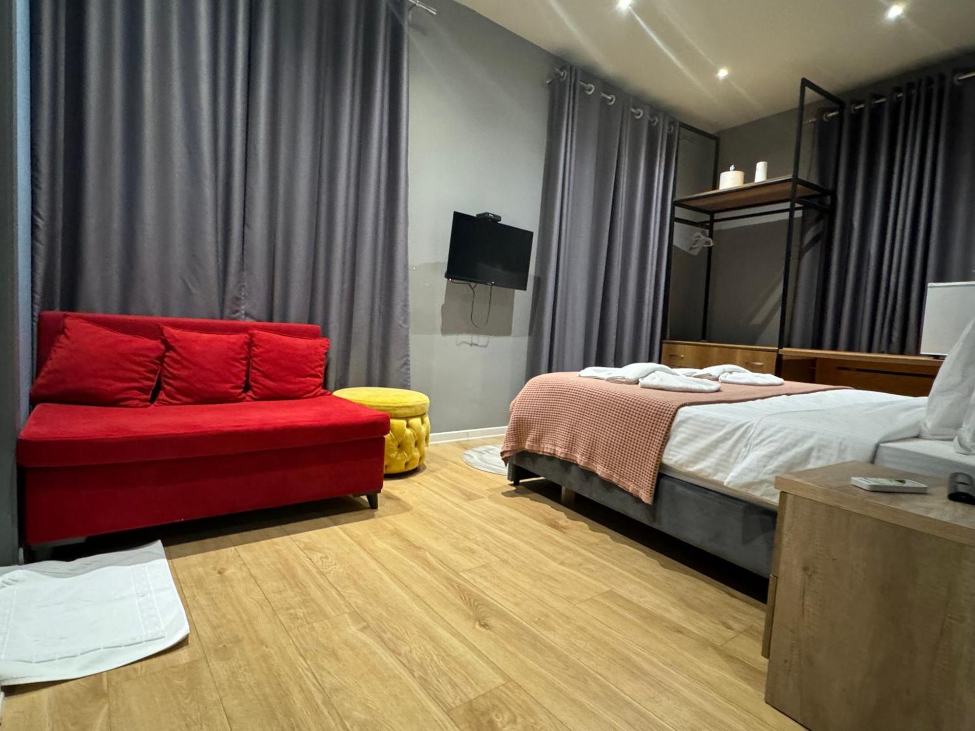 Hotel Tirona Τίρανα Εξωτερικό φωτογραφία